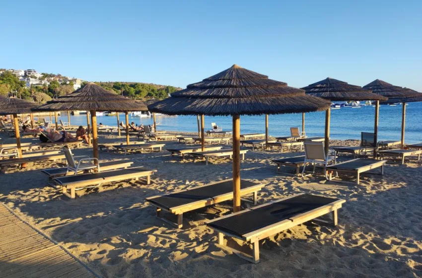  Βουλιαγμένη: Συνελήφθη και η 21χρονη για τον θάνατο του 82χρονου 