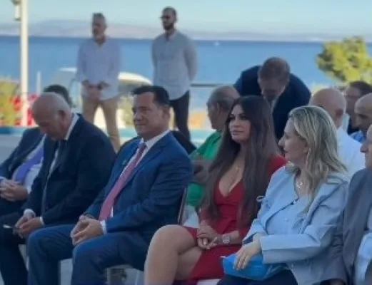 Επίσκεψη Γκιλφόιλ στο Νοσοκομείο Χίου: Αναγνώριση της συμβολής της ομογένειας στο δημόσιο σύστημα υγείας 5 Κίμπερλι