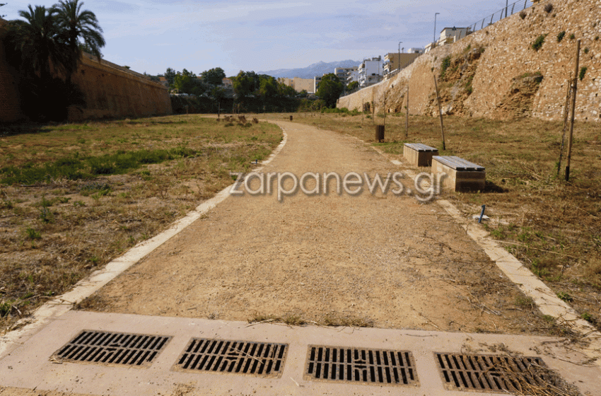  Χανιά: Βαριά τραυματισμένοι δύο τουρίστες που έπεσαν από τα τείχη της Δυτικής Τάφρου